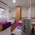 And Old Town Apartamento *